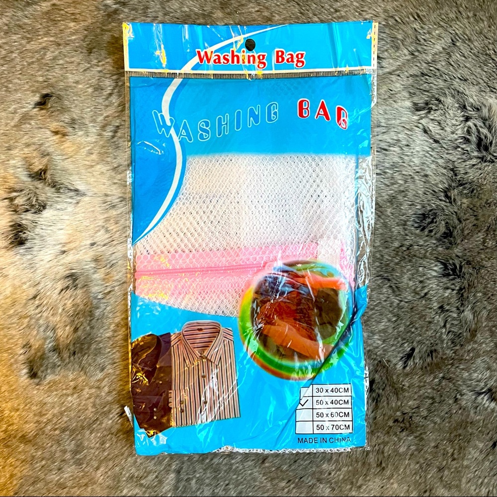 NWT NIB Washing bag
